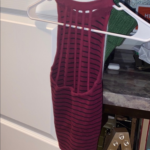 Women's Top - Picture 2 of 2